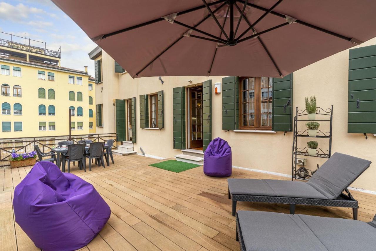 Tolentini Canal View & Terrace By Wonderful Italy Венеция Экстерьер фото